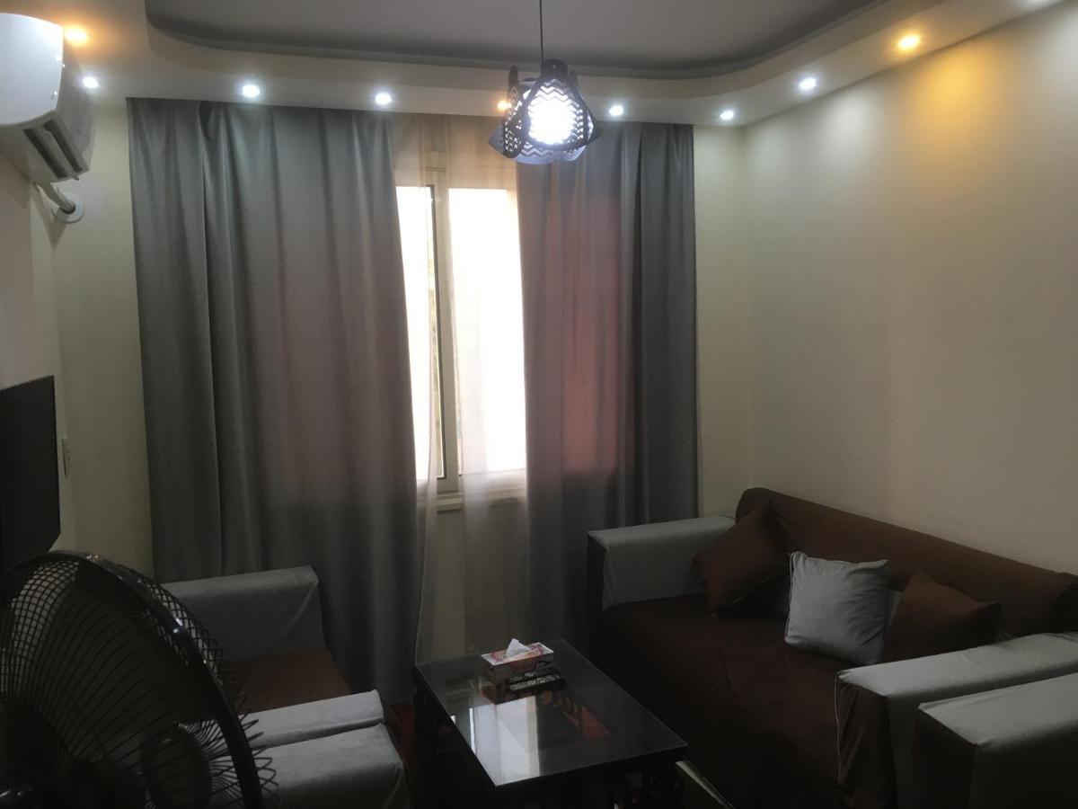 Apartment In Luxor City Center-Nil Екстериор снимка