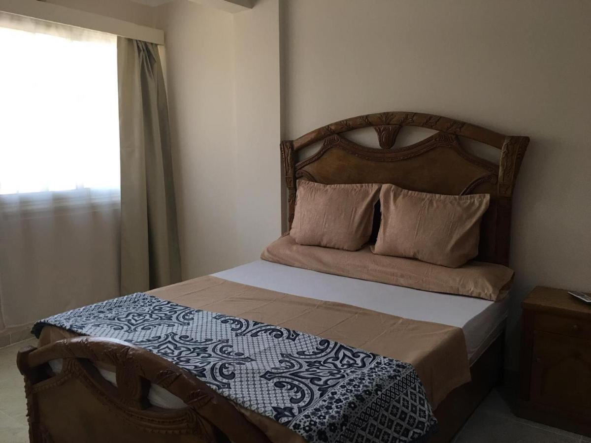 Apartment In Luxor City Center-Nil Екстериор снимка