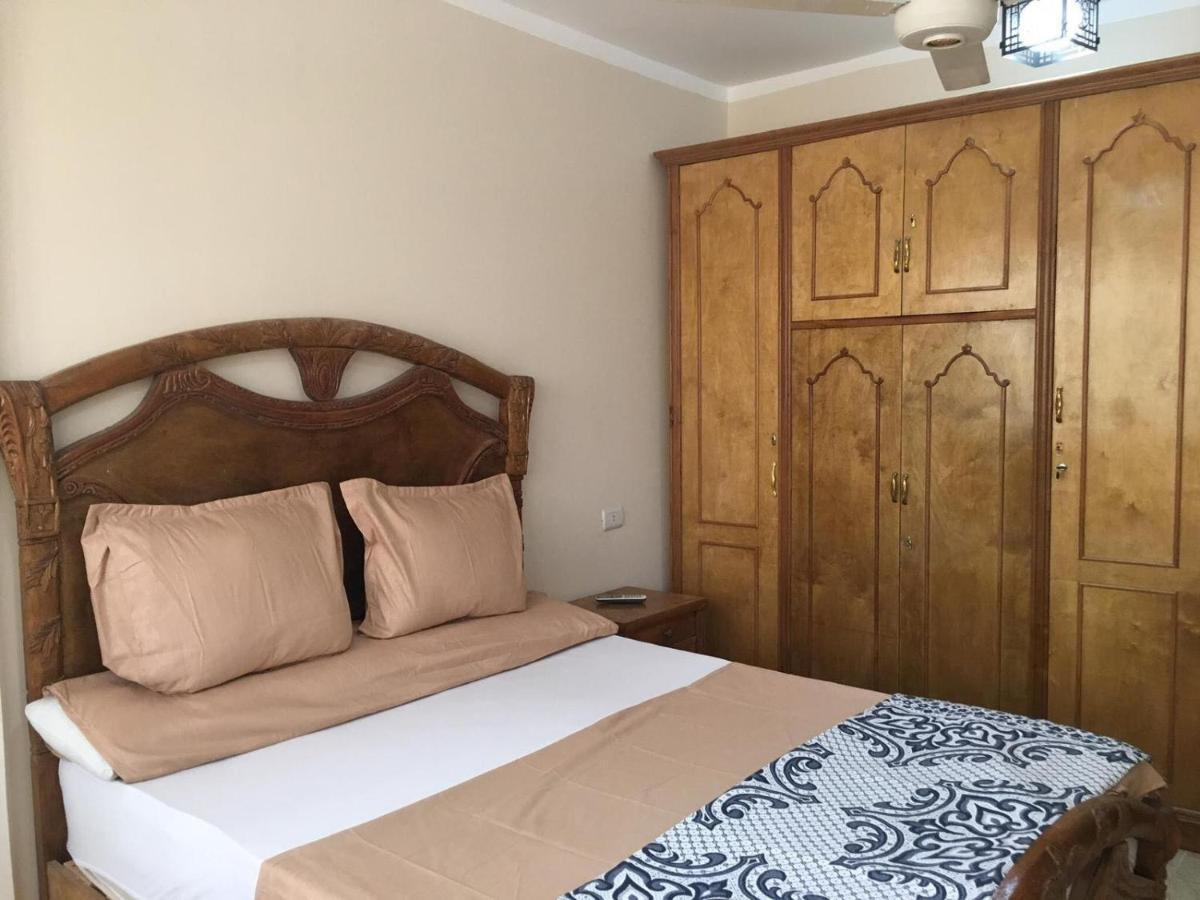 Apartment In Luxor City Center-Nil Екстериор снимка